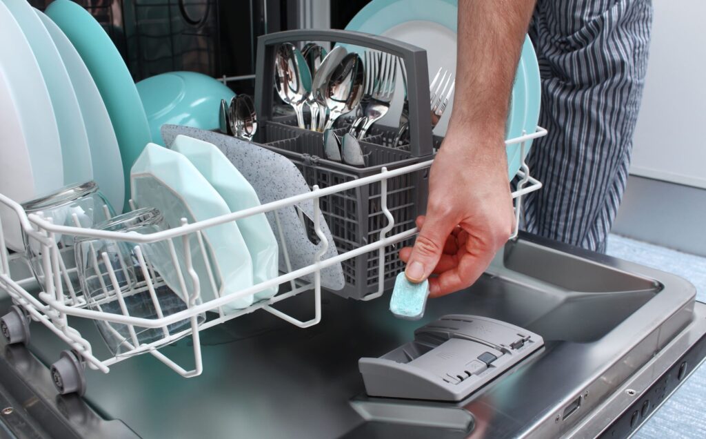 Worcester Dishwasher Cleaning